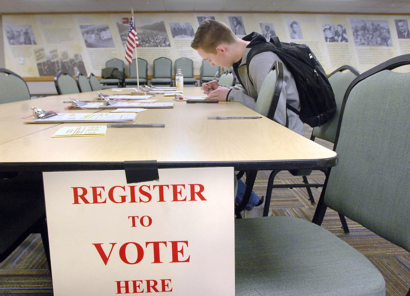 030320-blm-loc-1earlyvoting